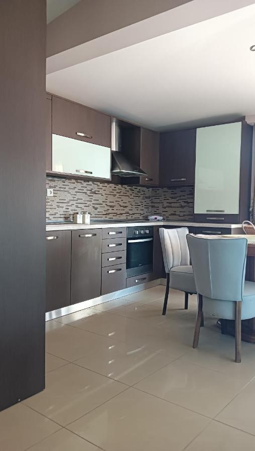 Revi'S Apartments Neos Marmaras Luaran gambar